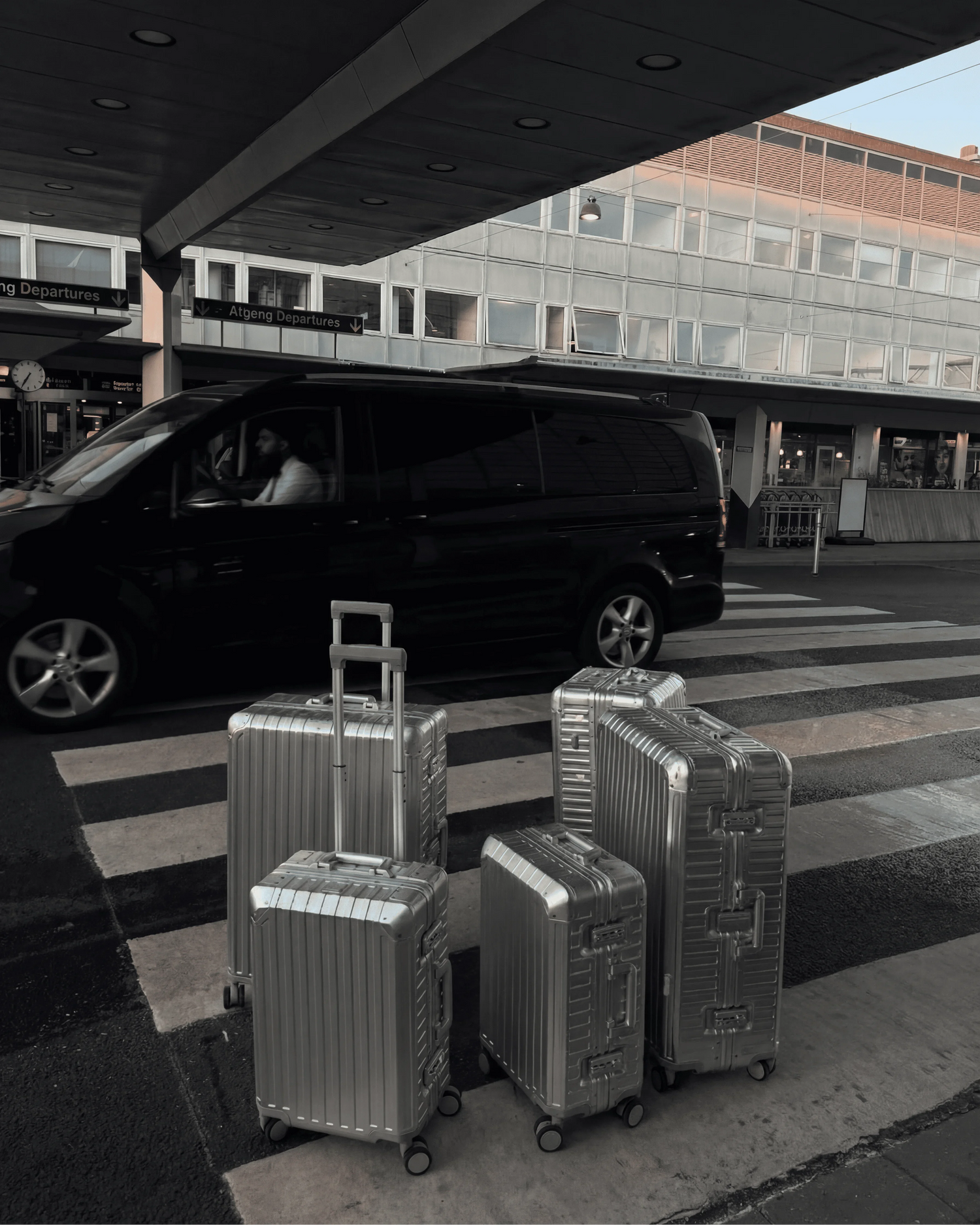 PR Aluminum Suitcases Silver 3