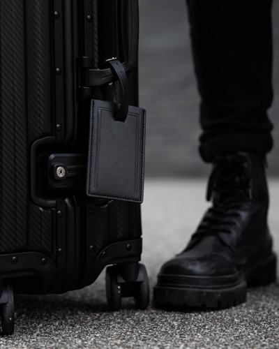 Prestivium black suitcase 3